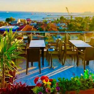 Theodian Hotel