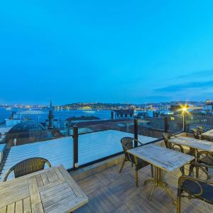 Ada Karakoy Hotel