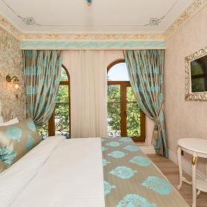 Hotel 1453 