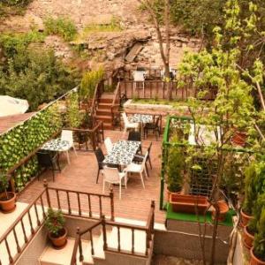 Nuray Hotel