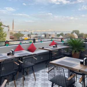 Nomade Old City Hotel