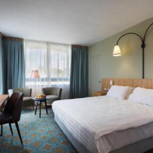 Seven Arches Hotel 