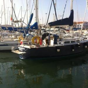 Boat at Lisbon - Vahine