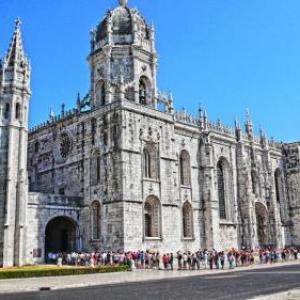 Alcantara Quiet  Calm in Lisbon