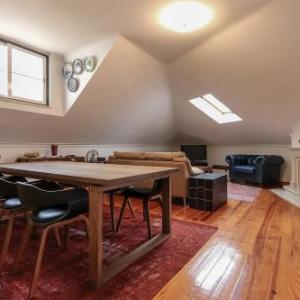 Grand Parliament Duplex by Homing
