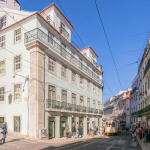 Almaria - Officina Real Apartments | Chiado Lisbon