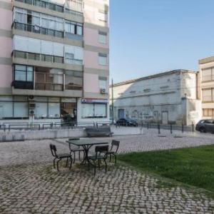 LovelyStay - 2 Bedroom Belem Wonder