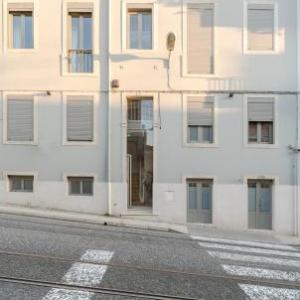 Casa Boma Lisboa   modern  Luminous Apartment with Balcony   Alcantara I