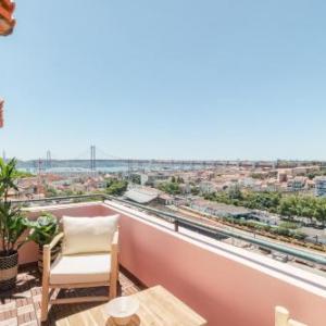 Casa Boma Lisboa - Unique Apartment With Private Balcony And Panoramic Bridge View - Alcantara IV Lisbon