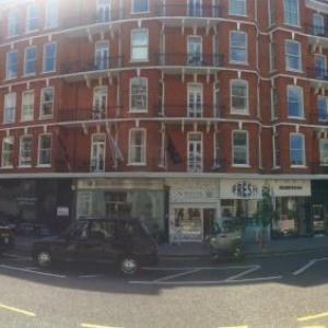 Cheval Harrington Court at South Kensington