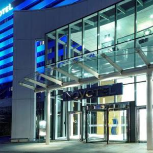 Novotel London West