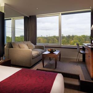 Royal Garden Hotel