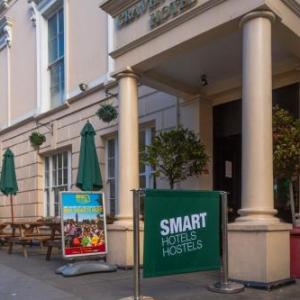 Smart Hyde Park View Hostel