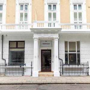 OYO Townhouse Apollo