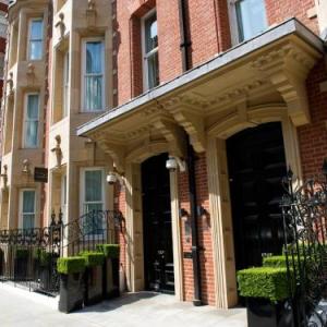 Cheval Phoenix House at Sloane Square