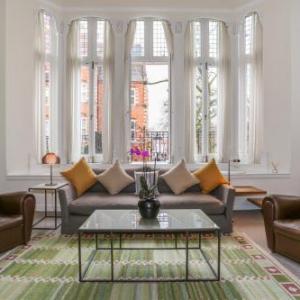 Ahometorent   Charming Apartment London