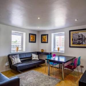 2 Bedroom Apartment in Central London