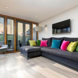 Zen like Apt with private terrace near Oxford St 5 min walk London 