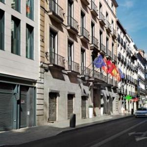 Catalonia Puerta Del Sol