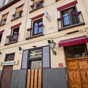 Hostal La Casa de La Plaza