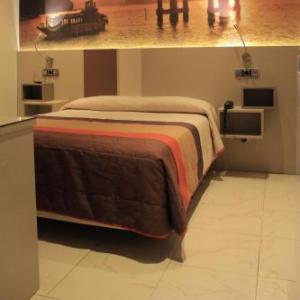 Hostal Atocha Almudena martin