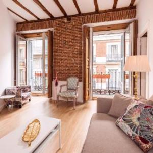 Prado Santa Ana 2BD/2BA
