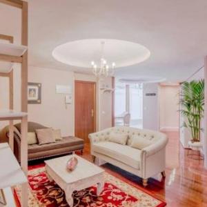 Cross Check Descalzas Reales Apartment