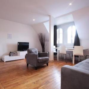 Bridgestreet Champs Elysees Apartments Paris