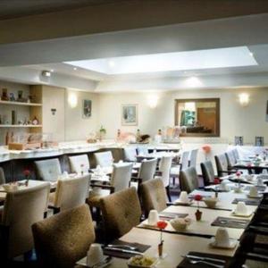Hotel Le Pera Paris 