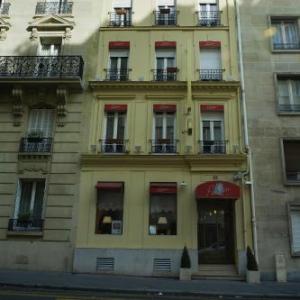 Hotel Poussin Paris 