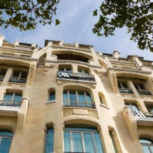 Hotel in Paris 