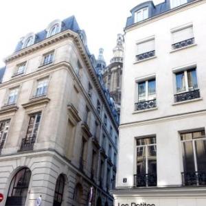 musee du Louvre 2BR 5 FULL REFURB mAR 2020 by Pad a terre since 1999 Paris 