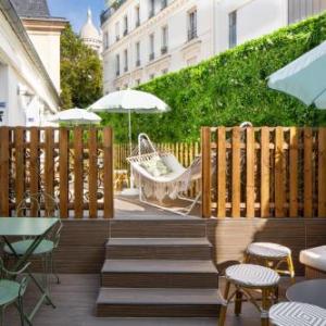 Hostel in Paris 