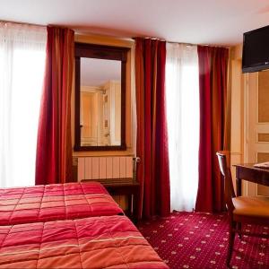 Hotel touring Paris