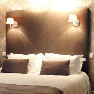 Louvre Parisian ChicSuites Paris 