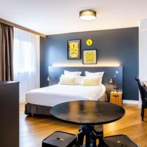 Best Western Plus Suitcase Paris La Defense