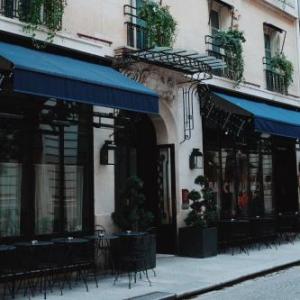 Hotel in Paris 