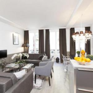 Luxury 3 Bedrooms Grands Boulevards I by Livinparis Paris