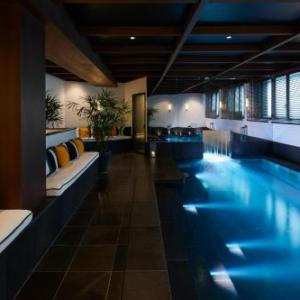 Le Roch Hotel  Spa Paris