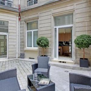 milestay Opera terrace