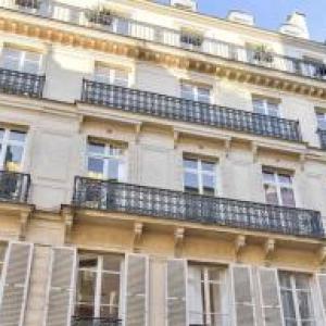 64 LUXURY FLAt CHAmPS ELYSEES 1D