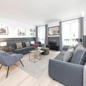 NEW Luxury 3 Bedrooms Le Louvre II by Livinparis 