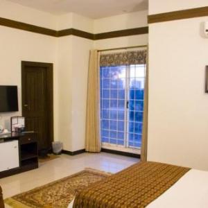 Crosswinds Guest House
