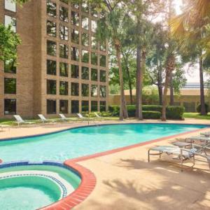 DoubleTree by Hilton Houston Intercontinental Airport in Houston