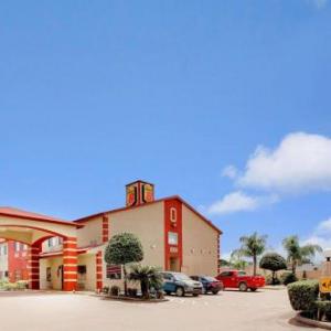 Super 8 by Wyndham Houston/I-10/Federal Road Texas