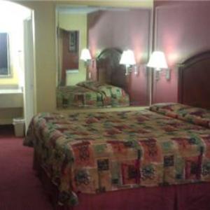 Scottish Inns Suites East Sam Houston Pkwy North