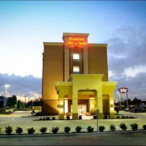 Hampton Inn and Suites Houston Central