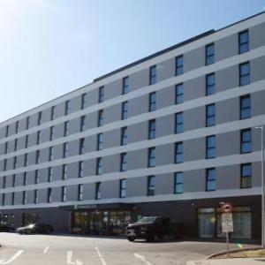 Holiday Inn Express Frankfurt Airport - Raunheim an IHG Hotel