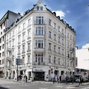 Grand Hotel Downtown