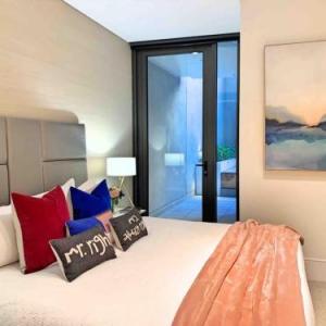 Luxury Millions Dollar CENTRAL Home-Hyde Park View